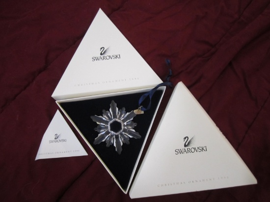1998 Swarovski Crystal Snowflake- From Austria Original Box