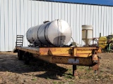 TRI- AXLE TRAILER WITH TANK