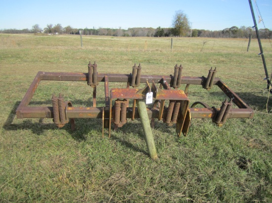 8-TINE CHISEL PLOW