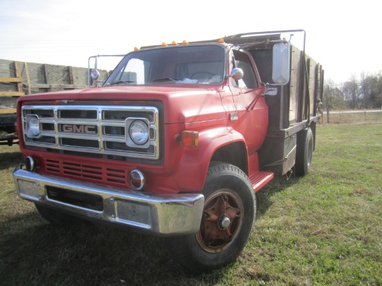 1976 GMC 6500 GAS ENGINE, 5 SD TRANS, 14’ DUMP BED, GRAIN SIDES (BRAKE ISSUES)