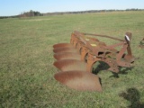 IH 5B PLOW
