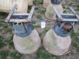 (2) COLE HOPPERS