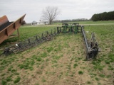 JD 90' SPRAYER BOOM (ONE BOOM EXTENSION NEEDS SOME REPAIR)