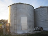 UNICO 3000 BU GRAIN BINS, DUPLEX FAN, BIN SWEEPS (THESE BINS ARE JUST EAST OF SALE ¼ MILE ON 222 IN