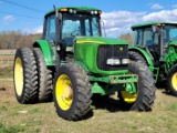JD 7520 MFWD CAB TRACTOR