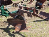 1PT HITCH 2-B PLOW
