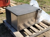 MANITOWOC ICE MAKER