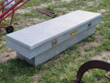 DIAMOND PLATE TOOL BOX