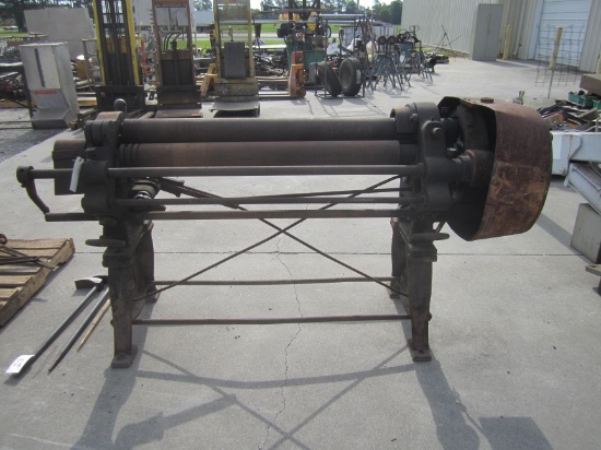 KENDLEY & WHITMORE #8188 44" SHEET METAL ROLLER