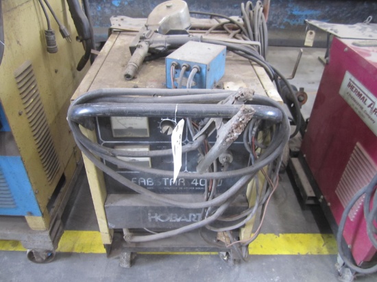 HOBART FABSTAR 4030 WELDER
