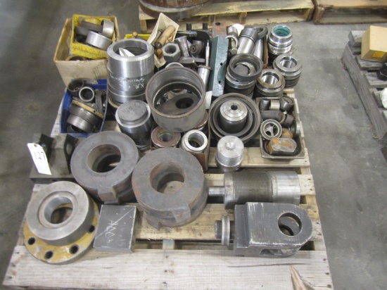 PALLET OF MISC HYDRAULIC CYLINDER PARTS