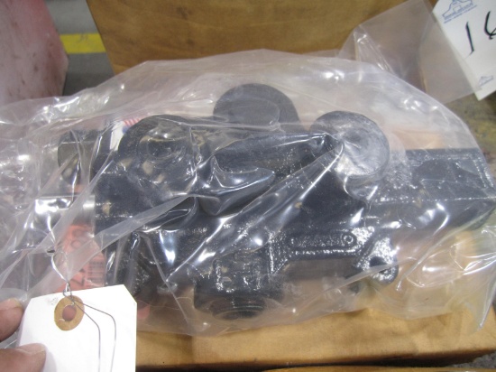 PRINCE HYDRAULIC MOTOR VALVE-NEW