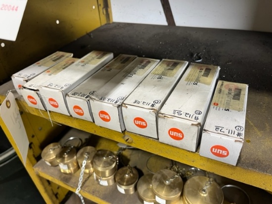 8 HOLDING BLOCK VALVES
