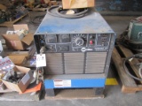 MILLER DELTAWELD 451 WELDER