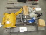 CATERPILLAR HYDRAULIC PUMP & ACCESSORIES