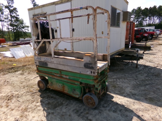 JLG 1930ES SCISSOR LIFT