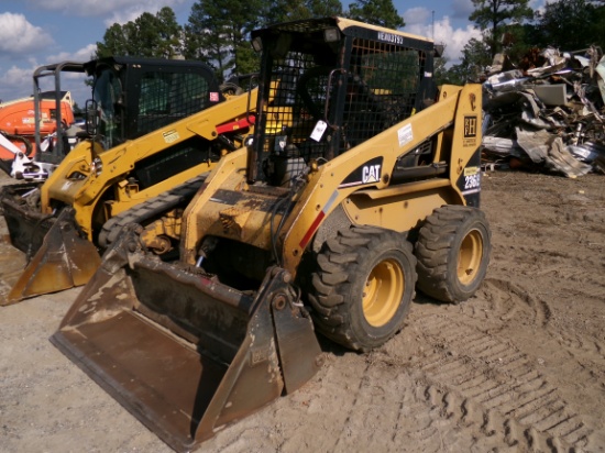 CAT 236B SKID STEER, DSL ENGINE, 66" 4-N-1 BUCKET, 4649HRS, SN:0236BVHEN379