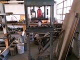 HYDRAULIC PRESS
