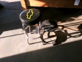 2 STOOLS