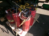 3 SPRAYERS 3X$