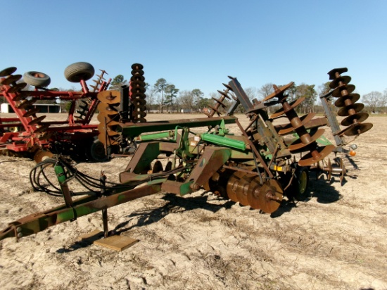 JD 630 48-BLADE WING FOLD DISC, 9” SPACING