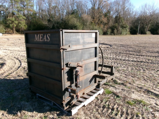 TOBACCO BALER