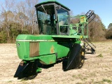 JD 6100 3-WHEEL SPRAYER, HYD BOOMS, 3999 HRS, SN: XOO4054