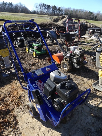 BLUEBIRD WALK BEHIND AERATOR