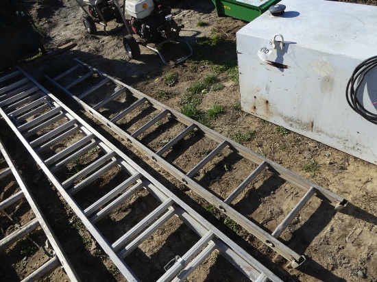 ALUMINUM LADDER
