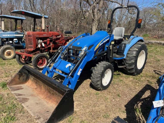 NH T2320  MFWD LOADER HYDRASTAT TRANS 854 HRS