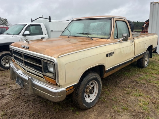 1987 DODGE POWER RAM 4 x 4
