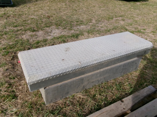 WEATHERGUARD TOOL BOX