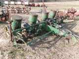 JD 4R PLANTER