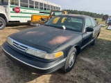1997 CROWN VIC