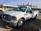 2005 FORD SERVICE TRUCK
