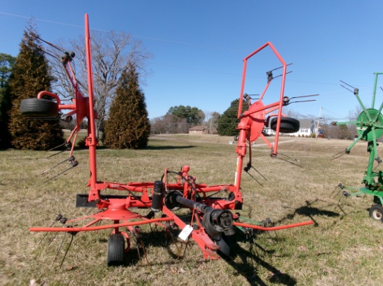 KUHN 4 BASKET HAY TEDDER