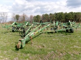 JD 1400 FIELD CULTIVATOR