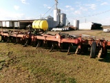 BUSHHOG 8 ROW RIPPER BEDDER, DIRT DOOR, VERTICAL FOLD, 44” ROWS