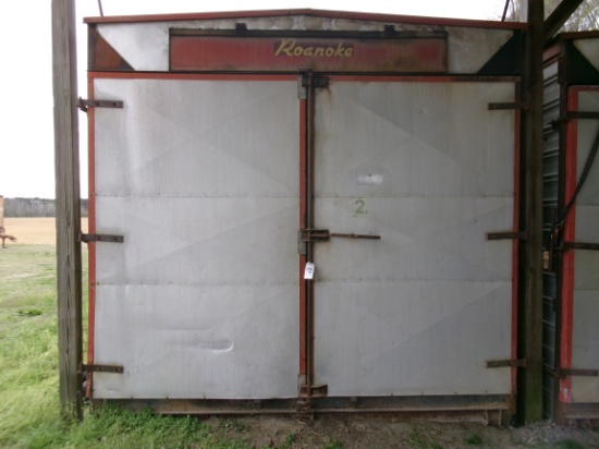 ROANOKE 8 BOX SINGLE PHASE LP BARN