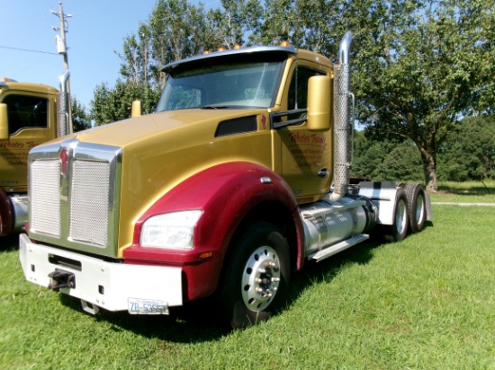 2017 KENWORTH ROAD TRACTOR,  T880 EATON AUTOMATIC 10 SPD TRANS, X15 450HP CUMMINS DSL ENG, POWER DIV