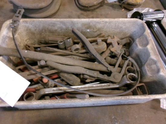 TOOL BOX