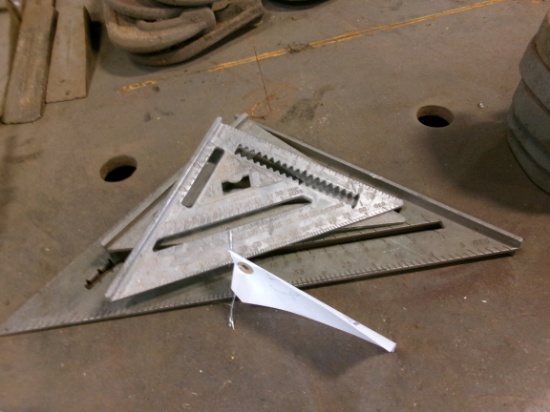 ALUMINIUM ANGLE SQUARES