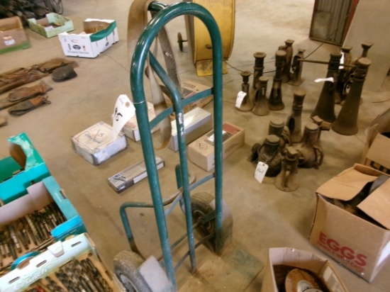 HAND TRUCK