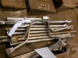 RATCHETS, EXTENSIONS AND PULL HANDLES (10 PIECES)