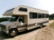 1992 FORD F-350 TIOGA ARROW BY FLEETWOOD RV, A/C ON CAMPER DOESN’T WORK, 1 BEDROOM-SLEEPS 6, KITCHEN