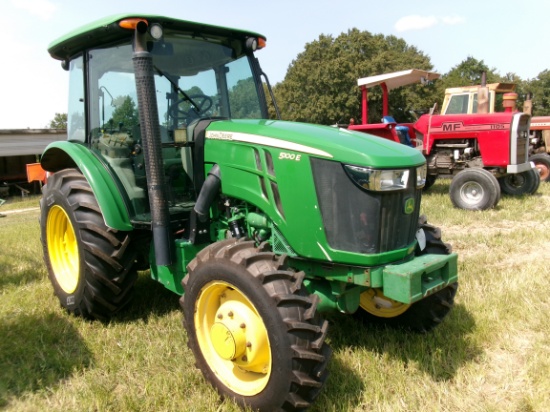 JD 5100E CAB DIESEL, MFWD, 3 REMOTES, LEFT HAND REVERSER, LOADER READY, 7702 HOURS, NEW RUBBER, SN: 