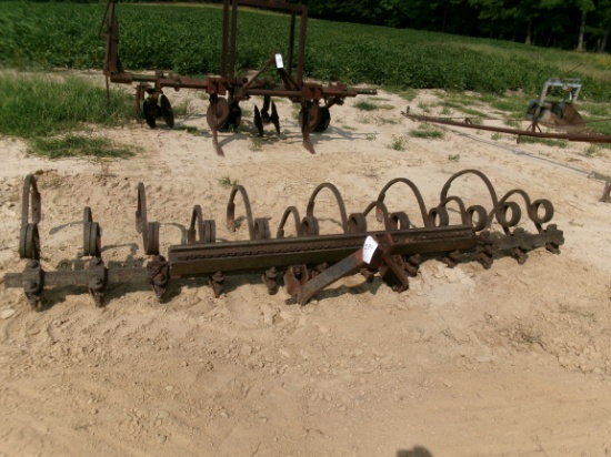 SPRING TOOTH HARROW