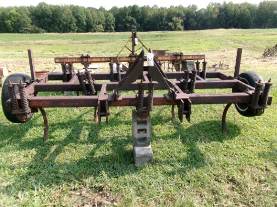 BLANTON 9 TINE CHISEL PLOW