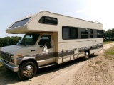 1992 FORD F-350 TIOGA ARROW BY FLEETWOOD RV, A/C ON CAMPER DOESN’T WORK, 1 BEDROOM-SLEEPS 6, KITCHEN