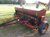 MF 33 GRAIN DRILL